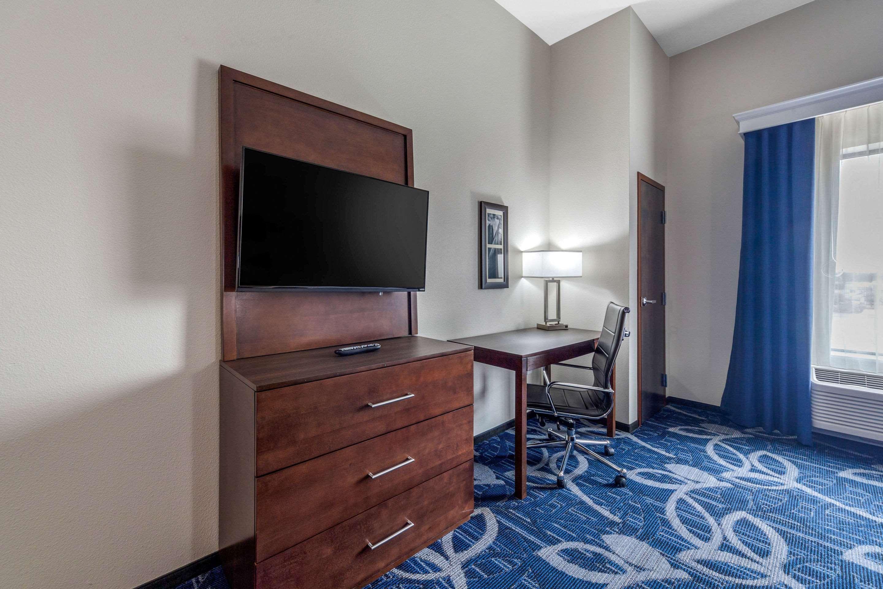 Comfort Inn & Suites Oklahoma City South I-35 מראה חיצוני תמונה