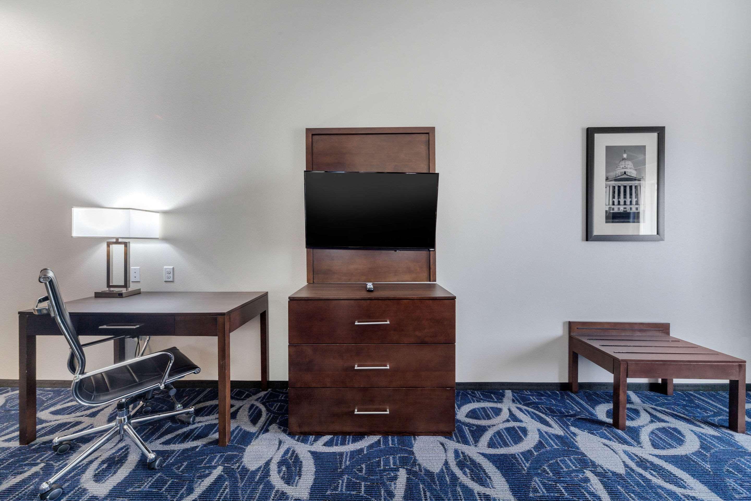 Comfort Inn & Suites Oklahoma City South I-35 מראה חיצוני תמונה