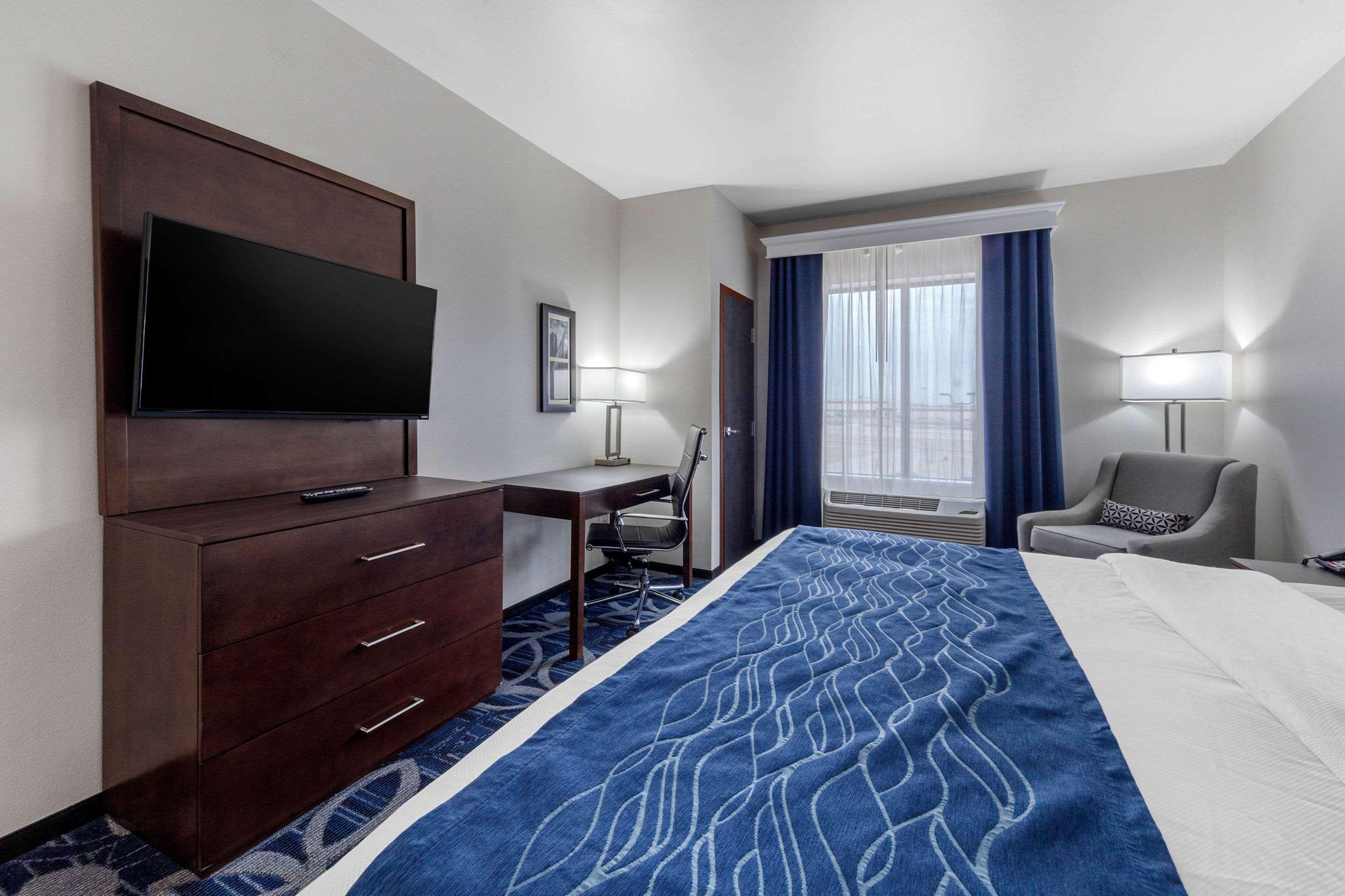 Comfort Inn & Suites Oklahoma City South I-35 מראה חיצוני תמונה