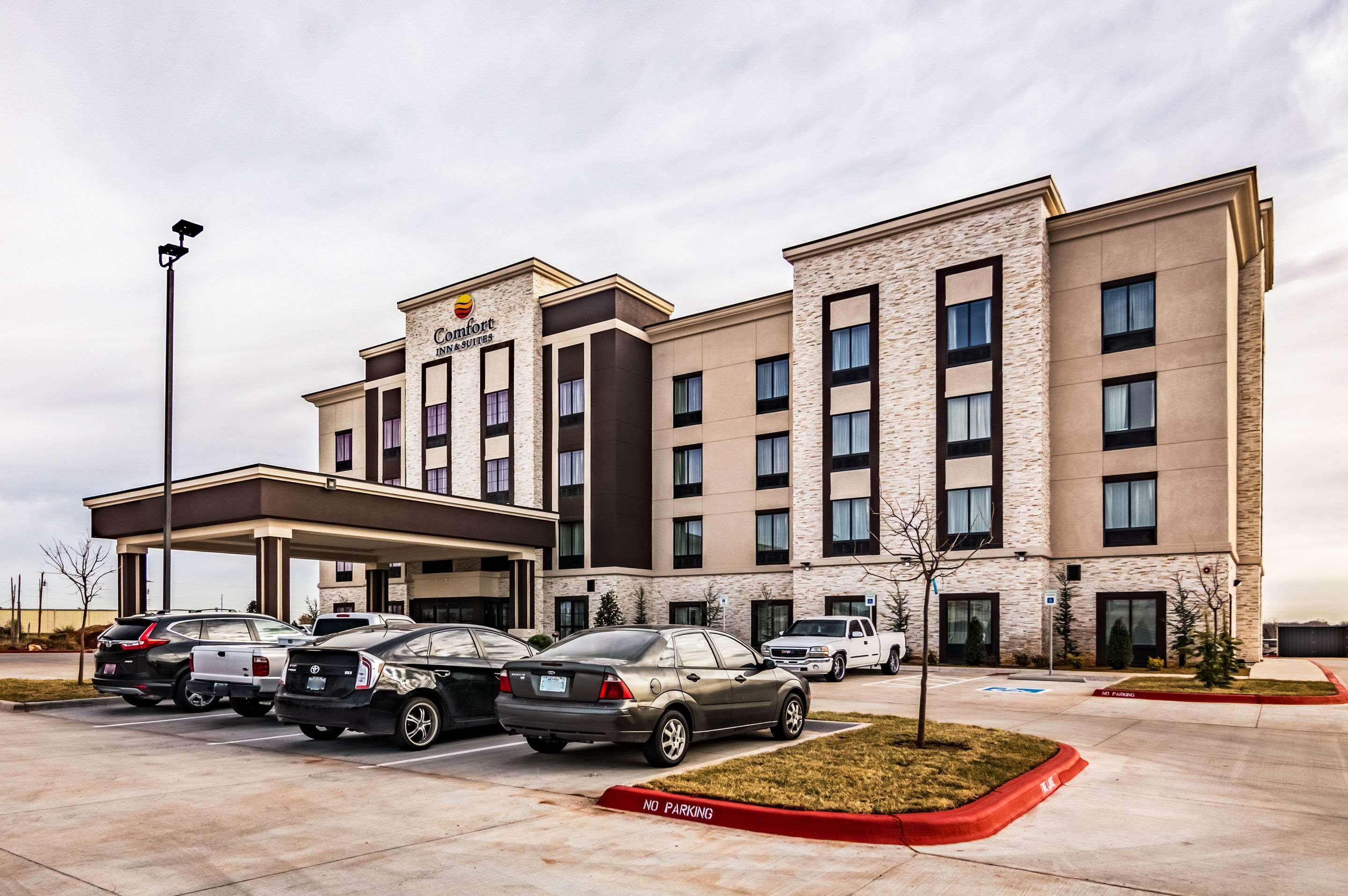 Comfort Inn & Suites Oklahoma City South I-35 מראה חיצוני תמונה