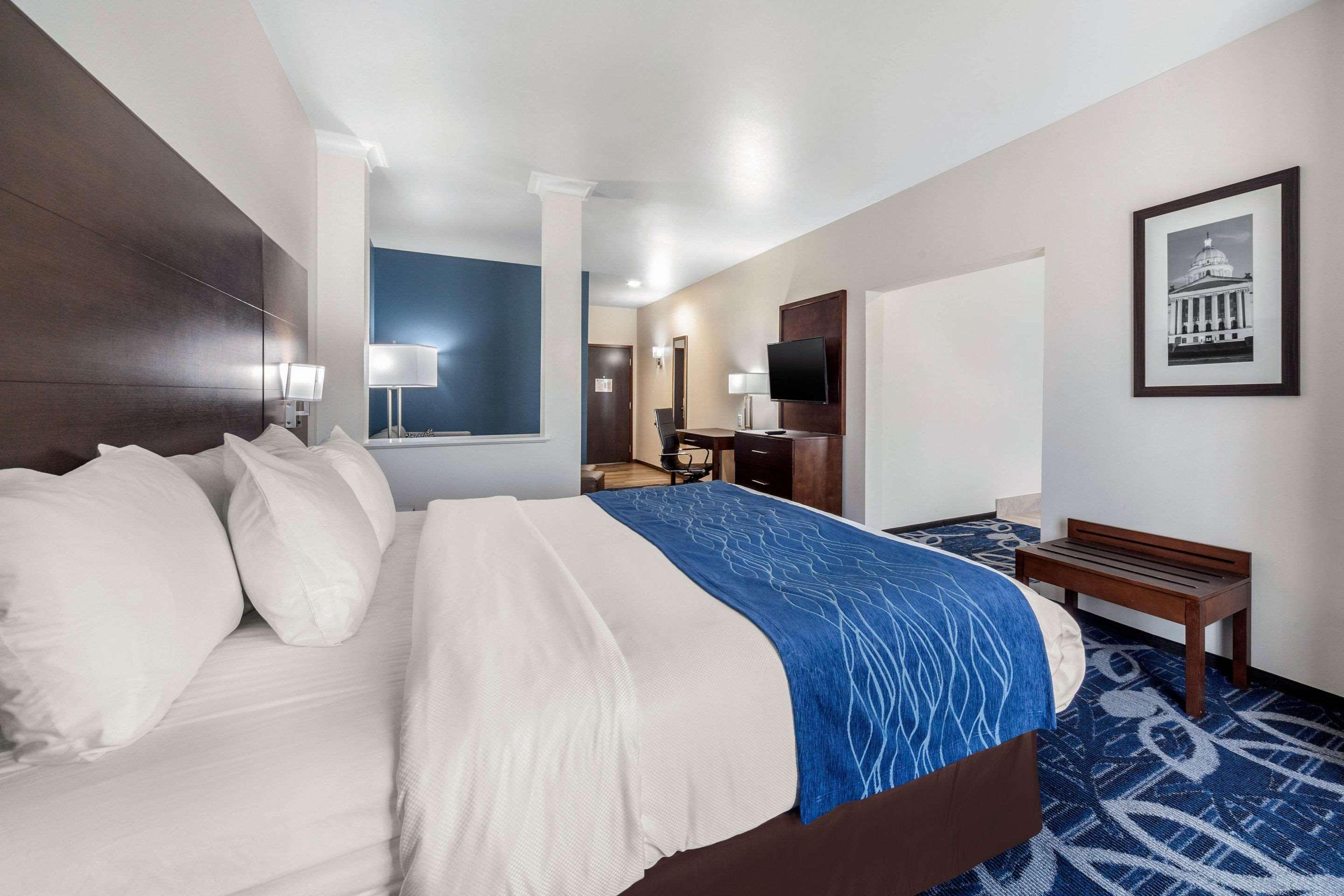 Comfort Inn & Suites Oklahoma City South I-35 מראה חיצוני תמונה