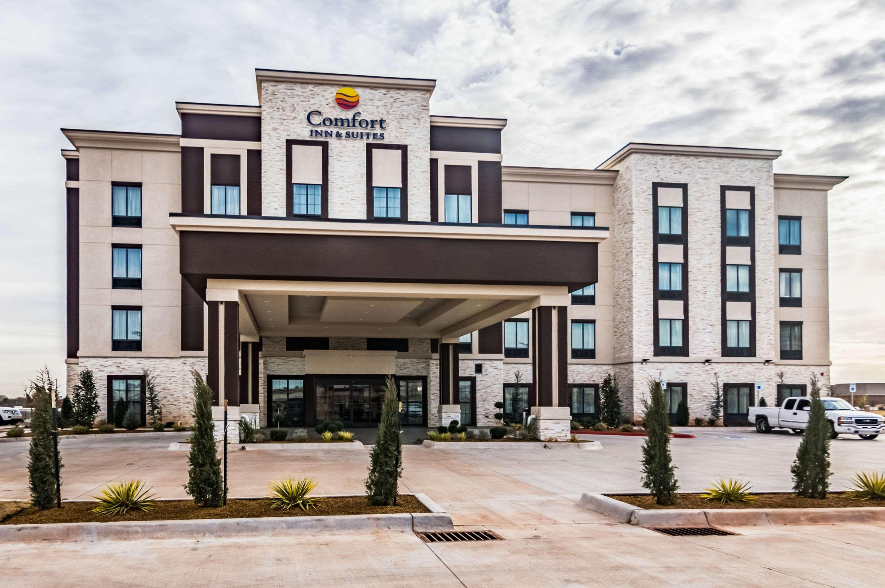 Comfort Inn & Suites Oklahoma City South I-35 מראה חיצוני תמונה